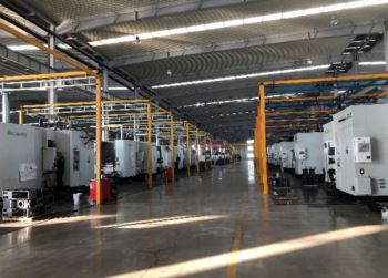 precision machining workshop